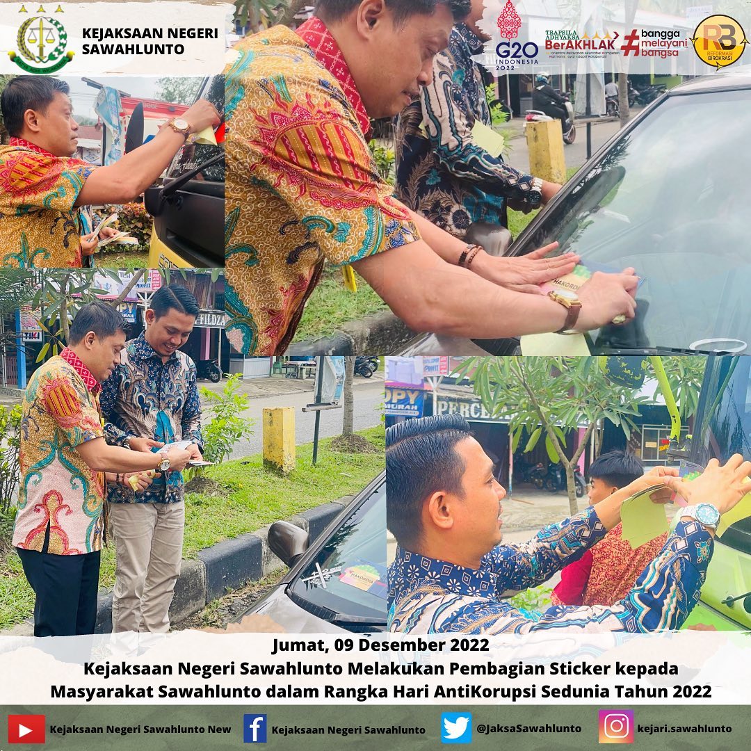 Jumat, 09 Desember 2022Kejaksaan Negeri Sawahlunto Melakukan Pembagian Sticker kepada Masyarakat Sawahlunto dalam Rangka Hari AntiKorupsi Sedunia Tahun 2022.____Update informasi anda tentang Kejaksaan Negeri Sawahlunto terbaru di official account Instagram,Facebook dan Youtube kami !!..____FACEBOOK : Kejaksaan Negeri SawahluntoYOUTUBE : Kejakaaan Negeri Sawahlunto NewTWITTER : @JaksaSawahlunto..________#KejaksaanRI#kejatisumbarnew@kejatisumbarnew#kejarisawahlunto - from Instagram