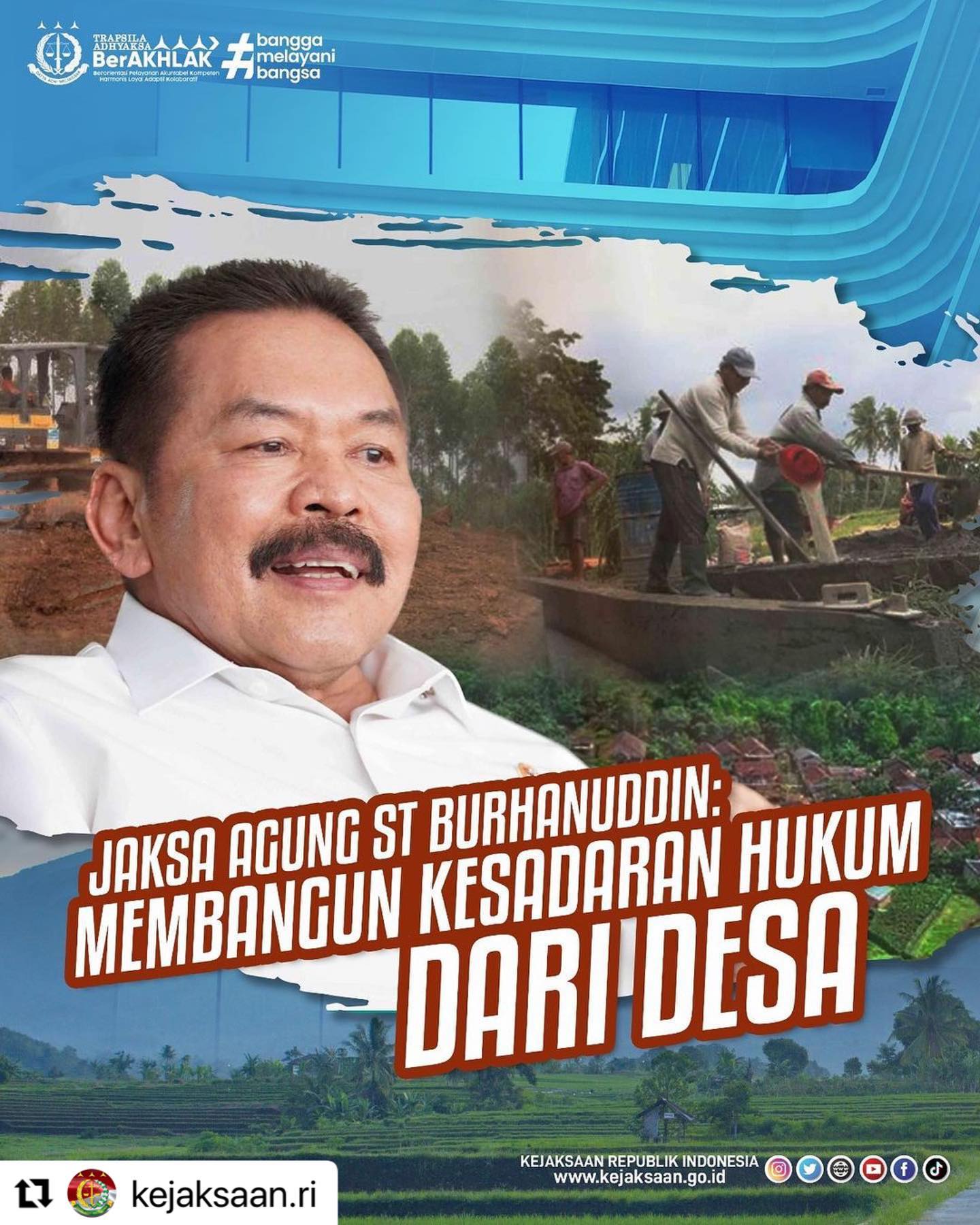 #Repost @kejaksaan.ri ・・・Dalam amanat Undang-Undang RI Nomor 6 Tahun 2014 tentang Desa, pembangunan desa ditujukan untuk meningkatkan kesejahteraan masyarakat desa dan kualitas hidup manusia serta penanggulangan kemiskinan melalui pemenuhan kebutuhan dasar, pembangunan sarana dan prasarana desa, pengembangan potensi ekonomi lokal, serta pemanfaatan sumber daya alam dan lingkungan secara berkelanjutan. Upaya mengurangi kesenjangan antara desa dan kota dilakukan dengan mempercepat pembangunan desa-desa mandiri serta membangun keterkaitan ekonomi lokal, antara desa dan kota melalui pembangunan kawasan pedesaan.Jaksa Agung menginginkan Jaksa hadir di tengah-tengah masyarakat dan dapat bermanfaat mengasistensi aparatur desa dalam mengeksekusi program-program pemberdayaan ekonomi kerakyatan. “Saya tidak ingin karena ketidaktahuan, aparatur desa masuk penjara. Oleh karenanya berikan mereka materi- materi terkait pertanggungjawaban pengelolaan keuangan dana desa sehingga terhindar dari perkara koruptif”.Jaksa Agung juga meminta program Jaga Desa yaitu Jaksa Masuk Desa sebagai ikon Jaksa ada untuk masyarakat sehingga jika hal ini dilakukan, maka akan mengurangi mafia tanah di tingkat desa. Sebab permasalahan mafia tanah diawali dari rusaknya sistem administrasi buku tanah di pemerintahan desa.Simak Berita selengkapnya di www.kejaksaan.go.id#KejaksaanRI #JaksaProfeesional #JaksaBerintegritas #TrapsilaAdhyaksaBerakhlak #JagaDesa - from Instagram