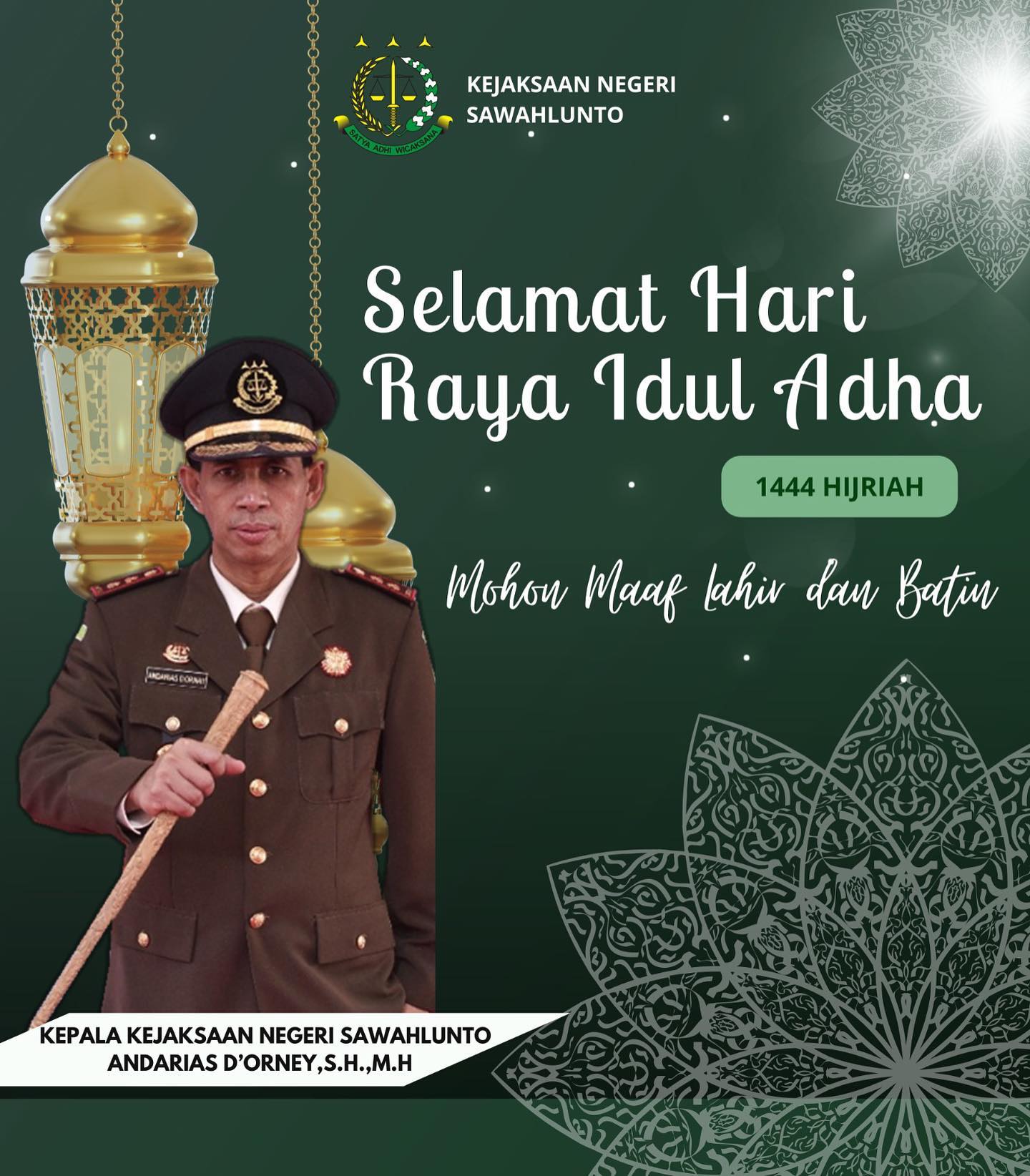 Kepala Kejaksaan Negeri Sawahlunto Beserta Seluruh Pegawai Kejaksaan Negeri Sawahlunto mengucapkan Selamat Hari Raya Idul Adha 1444 H, Mohon Maaf Lahir dan Batin ..____Update terus informasi anda tentang Kejaksaan Negeri Sawahlunto terbaru di official account Instagram,Facebook dan Youtube kami !!..____🌐 kejari-sawahlunto.kejaksaan.go.idFACEBOOK : Kejaksaan Negeri SawahluntoYOUTUBE : Kejakaaan Negeri Sawahlunto NewTWITTER : @JaksaSawahlunto..________#KejaksaanRI#kejatisumaterabarat @kejatisumaterabarat #kejarisawahlunto - from Instagram