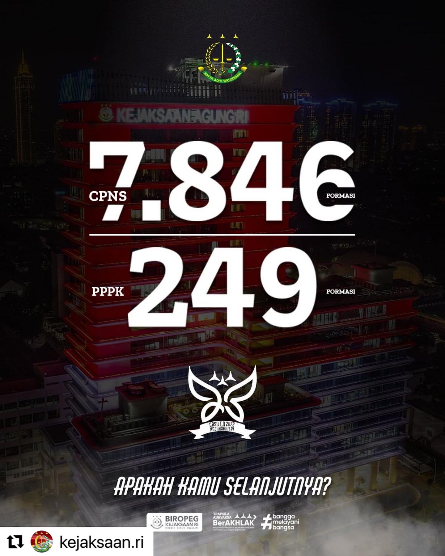 #Repost @kejaksaan.ri ・・・Dengan bangga dan semangat tinggi.. kami siap menjalankan kepercayaan dari Pemerintah untuk melakukan pencarian talenta terbaik bangsa.. apakah kamu salah satunya yang kami cari?? more info : @biropegkejaksaan - from Instagram