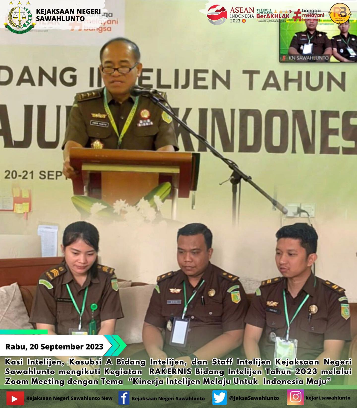 Pada Hari, Rabu 20 September 2023Kasi Intelijen, Kasubsi A Bidang Intelijen, dan Staff Intelijen Kejaksaan Negeri Sawahlunto mengikuti Kegiatan RAKERNIS Bidang Intelijen Tahun 2023 melalui Zoom Meeting dengan Tema “Kinerja Intelijen Melaju Untuk Indonesia Maju”.Update informasi anda tentang Kejaksaan Negeri Sawahlunto terbaru di official account Instagram,Facebook dan Youtube kami !!..____FACEBOOK : Kejaksaan Negeri SawahluntoYOUTUBE : Kejakaaan Negeri Sawahlunto NewTWITTER : @JaksaSawahlunto..________#KejaksaanRI#kejatisumaterabarat@kejatisumaterabarat#kejarisawahlunto - from Instagram