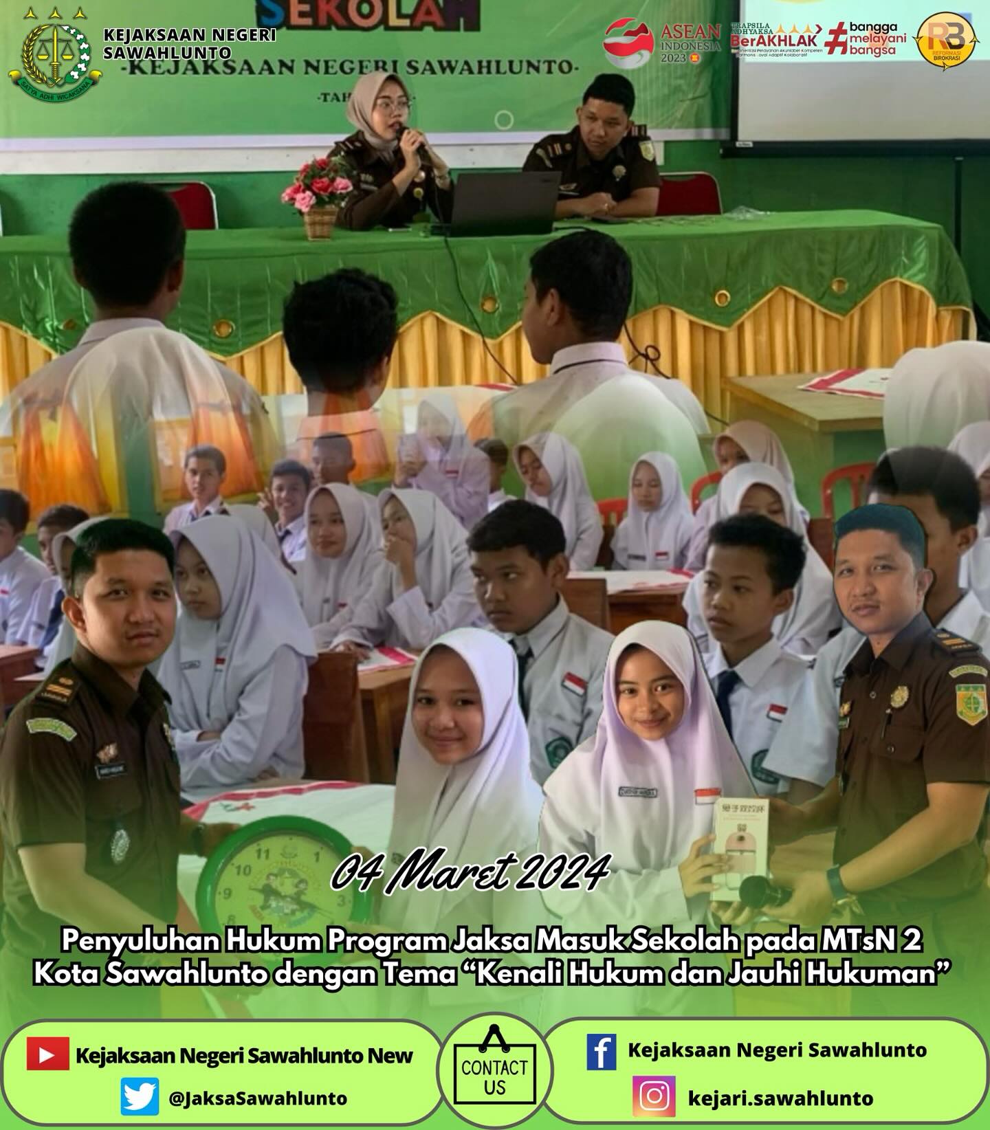 Senin, 04 Maret 2024Penyuluhan Hukum Program Jaksa Masuk Sekolah pada MTsN 2 Kota Sawahlunto dengan Tema “Kenali Hukum dan Jauhi Hukuman”Update informasi anda tentang Kejaksaan Negeri Sawahlunto terbaru di official account Instagram,Facebook dan Youtube kami !!..____FACEBOOK : Kejaksaan Negeri SawahluntoYOUTUBE : Kejakaaan Negeri Sawahlunto NewTWITTER : @JaksaSawahlunto..________#KejaksaanRI#kejatisumaterabarat@kejatisumaterabarat#kejarisawahlunto - from Instagram