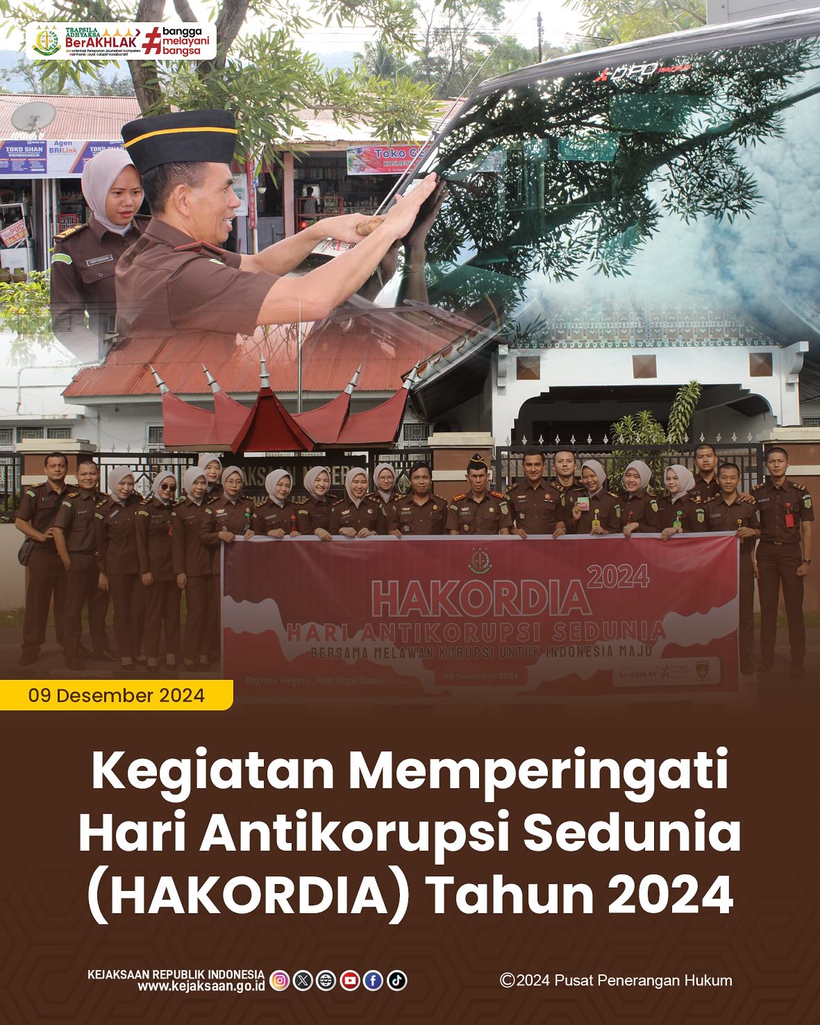 Dalam mempengeringati Hari Antikorupsi Sedunia (HAKORDIA) Tahun 2024, Kepala Kejaksaan Negeri Sawahlunto, Andarias D'Orney,S.H.,M.H., beserta jajaran melakukan kegiatan membagikan stiker antikorupsi kepada penggendara lalu lintas dan membagikan souvenir berupa baju yang bertema antikorupsi kepada masyarakat di Kota Sawahlunto - from Instagram