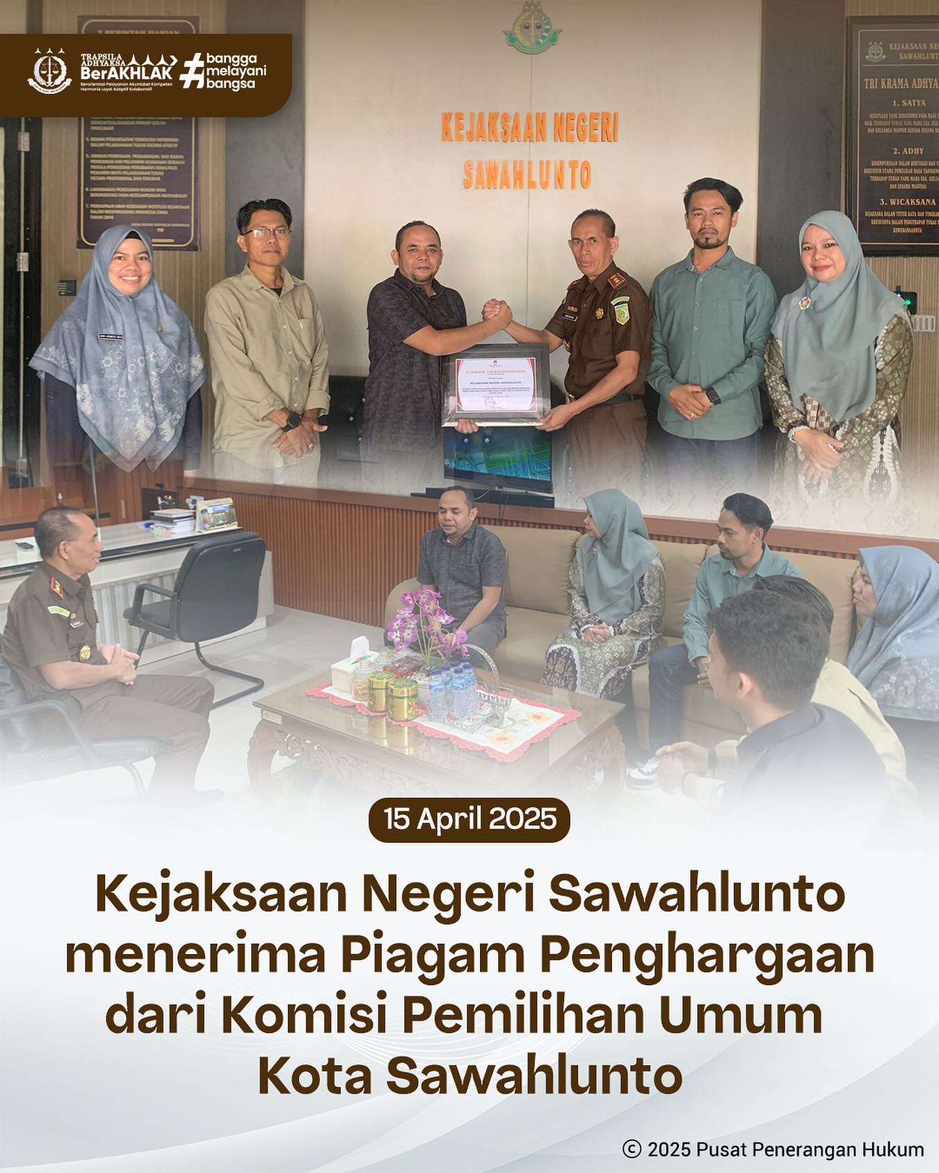 Bahwa pada hari Selasa, 15 April 2025, bertempat di Kantor Kejaksaan Negeri Sawahlunto, Bapak Andarias D'Orney,S.H.,M.H., menerima Piagam Penghargaan Ucapan Terima Kasih dari Komisi Pemilihan Umum Kota Sawahlunto atas bantuan dan kerjasama Kejaksaan Negeri Sawahlunto dalam mensukseskan Pemilihan Wali Kota dan Wakil Wali Kota Sawahlunto pada Pemilihan Serentak Nasional Tahun 2024 - from Instagram