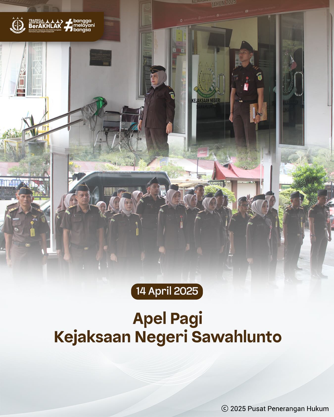 Bahwa pada hari Senin, 14 April 2025, bertempat di Halaman Kantor Kejaksaan Negeri Sawahlunto, telah dilaksanakan Apel Pagi yang dipimpin Oleh Kepala Subbagian Pembinaan, Ibu Elnita,S.H., serta diikuti oleh seluruh Pegawai dan PPNPN Kejaksaan Negeri Sawahlunto - from Instagram