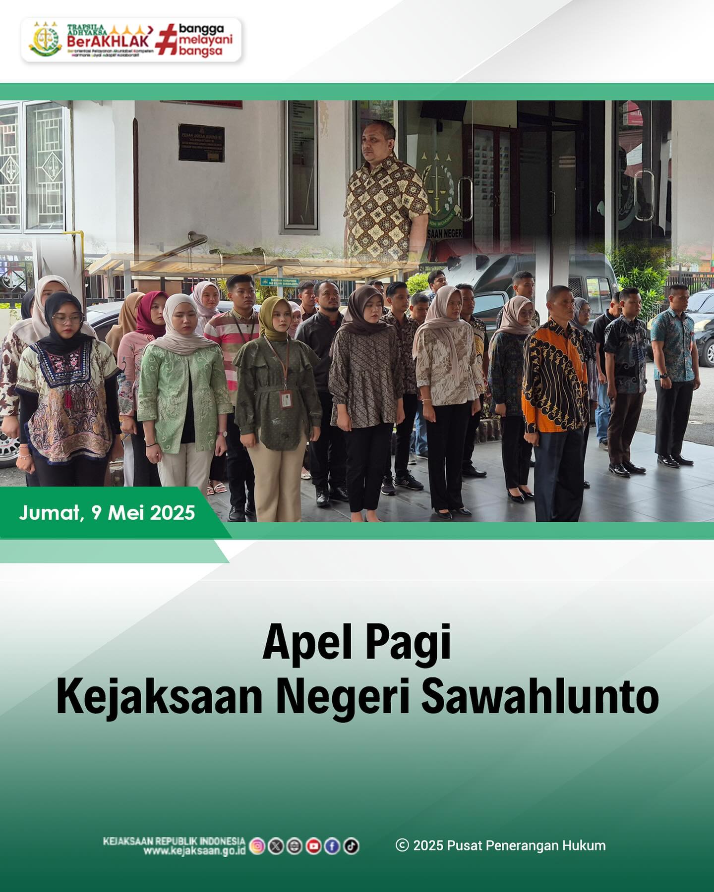 Bahwa pada hari Jumat, 09 Mei 2025, bertempat di Halaman Kantor Kejaksaan Negeri Sawahlunto, telah dilaksanakan Apel Pagi yang dipimpin Oleh Kepala Seksi Pemulihan Aset & Pengelola Barang Bukti, Bapak Jovan Kurata Waruwu,S.H.,M.H., serta diikuti oleh seluruh Pegawai dan PPNPN Kejaksaan Negeri Sawahlunto - from Instagram