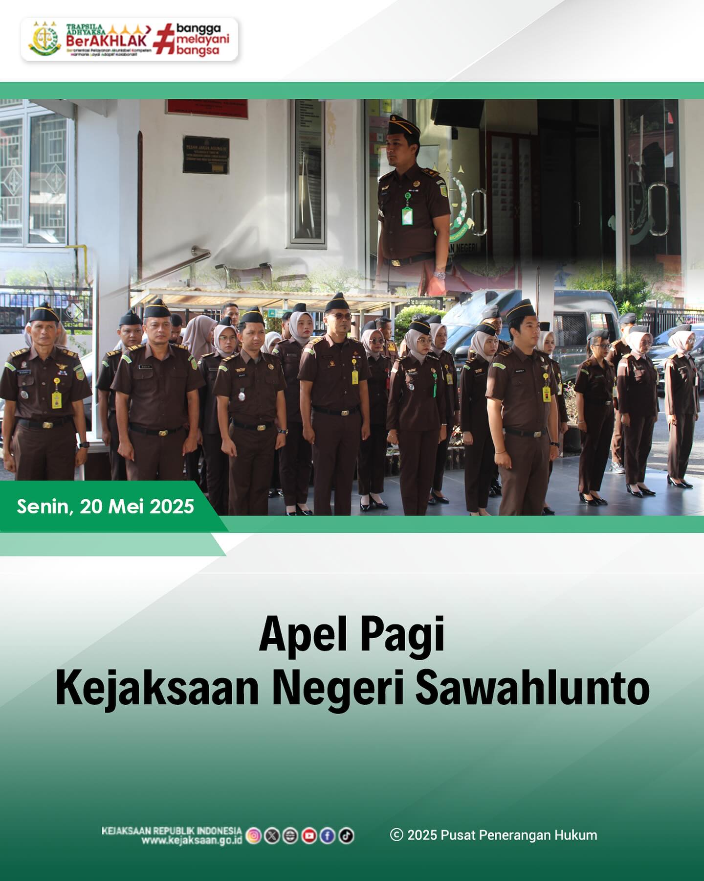 Bahwa pada hari Senin, 19 Mei 2025, bertempat di Halaman Kantor Kejaksaan Negeri Sawahlunto, telah dilaksanakan Apel Pagi yang dipimpin Oleh Kepala Seksi Intelijen, Bapak Rendra Taqwa Agusto,S.H., serta diikuti oleh seluruh Pegawai dan PPNPN Kejaksaan Negeri Sawahlunto - from Instagram