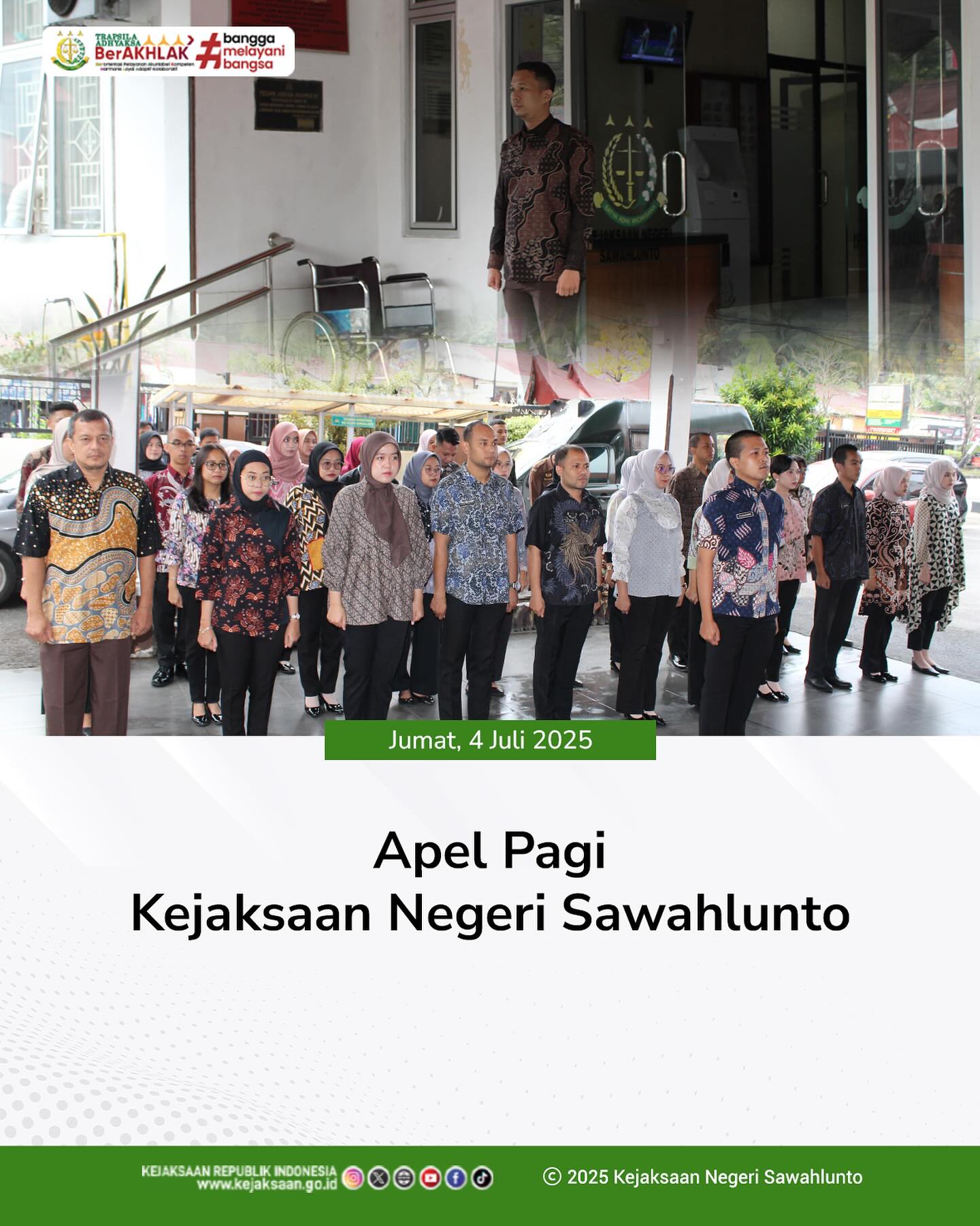 Bahwa pada hari Jumat, 04 Juli 2025, bertempat di Halaman Kantor Kejaksaan Negeri Sawahlunto, telah dilaksanakan Apel Pagi yang dipimpin Oleh Kepala Seksi Perdata dan Tata Usaha Negara, Bapak Didi Vinaldo Edwar,S.H., serta diikuti oleh seluruh Pegawai dan PPNPN Kejaksaan Negeri Sawahlunto - from Instagram