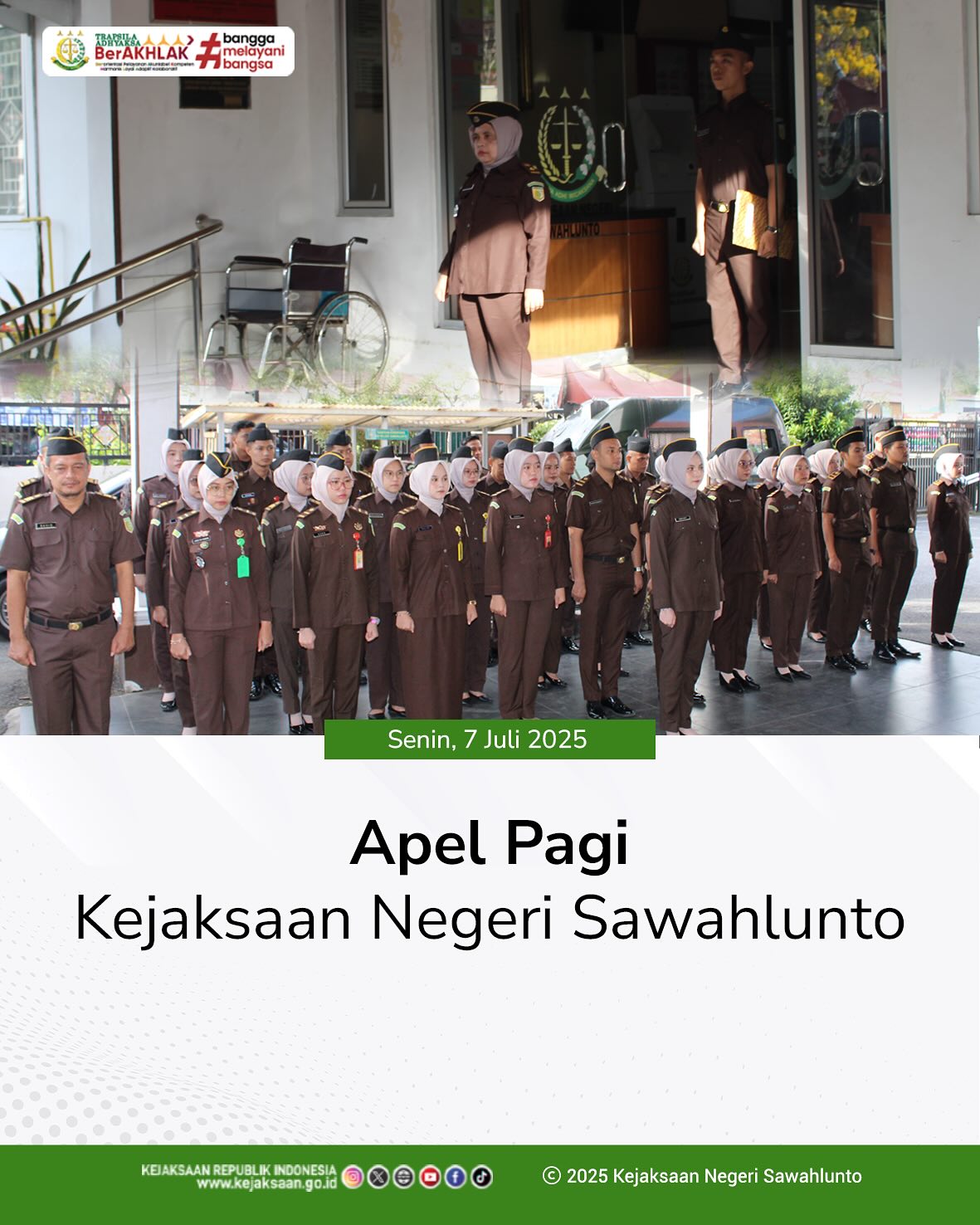 Bahwa pada hari Senin, 07 Juli 2025, bertempat di Halaman Kantor Kejaksaan Negeri Sawahlunto, telah dilaksanakan Apel Pagi yang dipimpin Oleh Kepala Subbagian Pembinaan, Ibu Elnita,S.H., serta diikuti oleh seluruh Pegawai dan PPNPN Kejaksaan Negeri Sawahlunto - from Instagram
