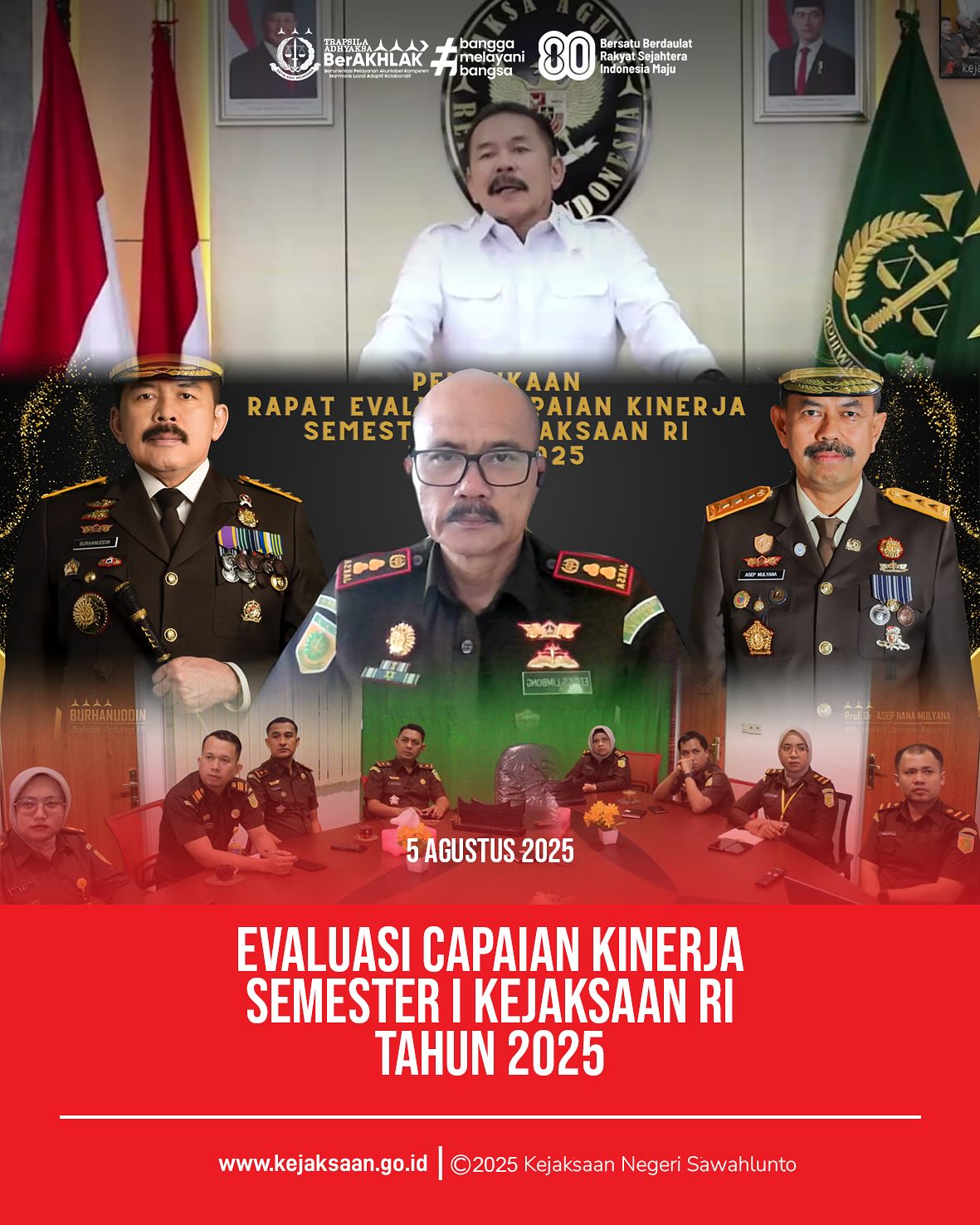 Bahwa pada hari selasa, 05 Agustus 2025, telah dilaksanakan kegiatan Pembukaan Rapat Evaluasi Capaian Kinerja Semester I Tahun 2025 secara daring oleh seluruh jajaran Kejaksaan RI. Kegiatan ini merupakan agenda nasional yang diselenggarakan secara serentak di seluruh Indonesia dan akan berlangsung selama tiga hari, yakni pada 4 hingga 6 Agustus 2025.Dari Kejaksaan Negeri Sawahlunto, kegiatan ini diikuti secara virtual dari Ruang Video Conference dan dihadiri oleh Kepala Kejaksaan Negeri Sawahlunto, Bapak Eddy Samrah L, S.H., M.H., beserta para Kasi dan Kasubbag pada Kejaksaan Negeri SawahluntoRapat evaluasi ini secara resmi dibuka oleh Jaksa Agung Republik Indonesia, Prof. Dr. H. ST. Burhanuddin, S.H., M.M., M.H. Dalam sambutannya, beliau menegaskan bahwa rapat ini bukan hanya agenda rutin tahunan, melainkan forum strategis untuk melakukan evaluasi menyeluruh, mengidentifikasi tantangan yang dihadapi, serta merumuskan solusi guna meningkatkan efektivitas kinerja Kejaksaan ke depan.Dengan mengusung tema “Optimalisasi Perencanaan Penganggaran Kejaksaan untuk Transformasi Penegakan Hukum Modern Menuju Indonesia Emas 2025”, forum ini diharapkan mampu menjadi landasan dalam penyusunan program kerja yang lebih terarah dan selaras dengan sembilan sasaran strategis Kejaksaan RI untuk periode 2025–2030 @eddylimbong - from Instagram