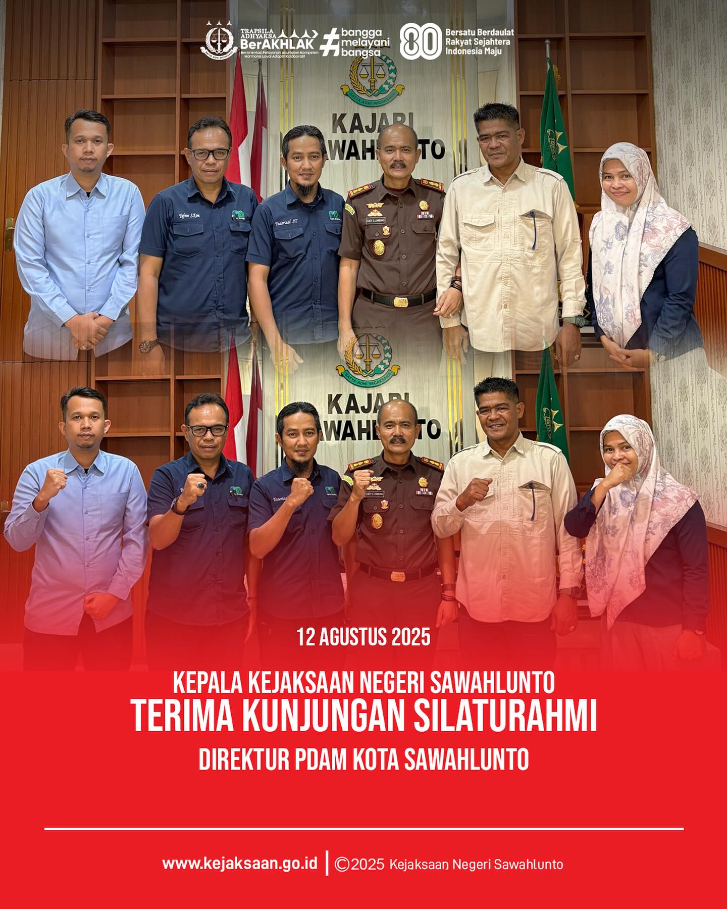 Bahwa pada hari Selasa, 12 Agustus 2025, bertempat di Ruang Kepala Kejaksaan Negeri Sawahlunto, Kepala Kejaksaan Negeri Sawahlunto, Bapak Eddy Samrah L, S. H., M. H., bersama Kepala Seksi Perdata dan Tata Usaha Negara, Bapak Didi Vinaldo Edwar, S. H., menerima Kunjungan Silaturahmi dari Direktur PDAM Kota SawahluntoKunjungan tersebut diterima langsung oleh Kepala Kejaksaan Negeri Sawahlunto, Bapak Eddy Samrah L, S. H., M. H.Kunjungan dari Direktur PDAM Kota Sawahlunto bertujuan untuk menjalin tali silaturahmi dan koordinasi guna membangun komunikasi dan Sinergitas untuk Bersama - sama memberi pelayanan kepada masyarakat Kota Sawahlunto.Acara berlangsung dengan suasana santai, sembari saling memberi informasi dan pengertian antar kedua belah pihak sesuai tugas dan fungsi serta kewenangan yang dimiliki untuk kemajuan Kota Sawahlunto  @kejaksaan.ri @kejatisumaterabarat @eddylimbong - from Instagram