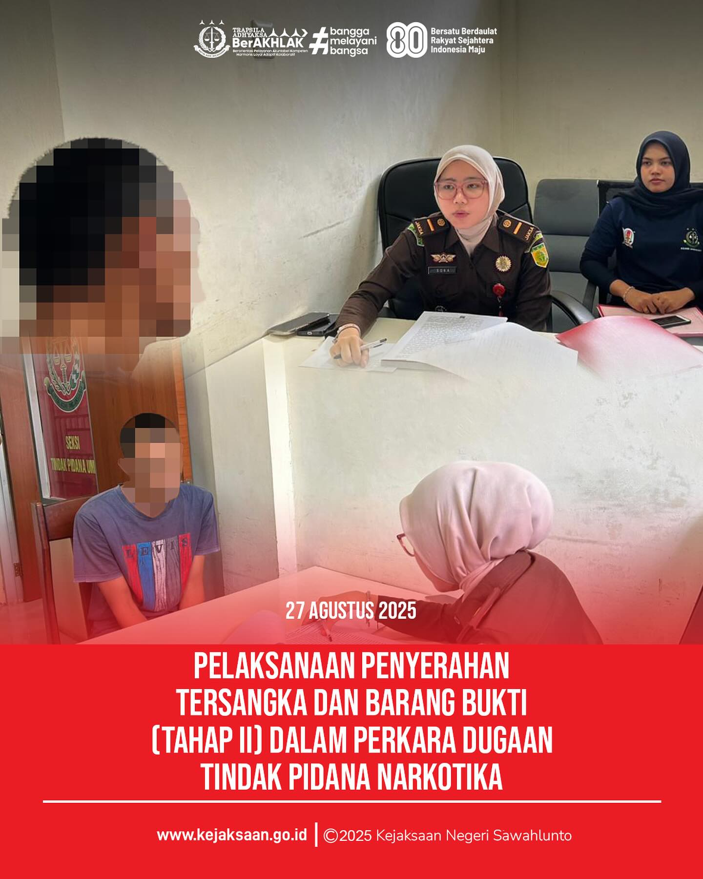 Bahwa pada hari Rabu, 27 Agustus 2025, bertempat di Ruang Pemeriksaan Tahap II telah dilaksanakan Penyerahan Tersangka dan Barang Bukti (Tahap II) Dalam Perkara Dugaan Tindak Pidana Narkotika dari Penyidik Polres Sawahlunto - from Instagram
