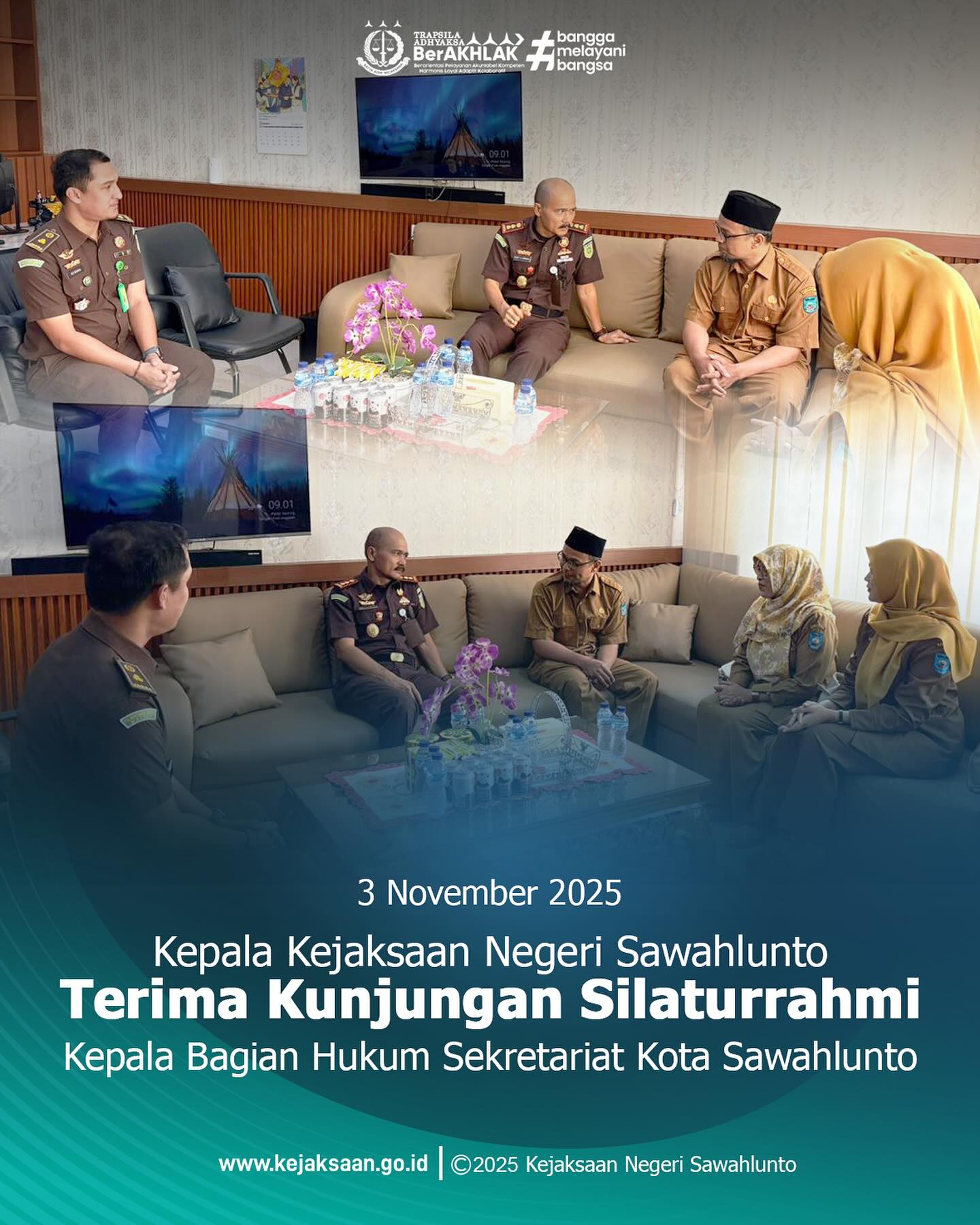 Bahwa pada hari Senin, 3 November 2025, Pukul 09.00 WIB, bertempat di Ruang Kepala Kejaksaan Negeri Sawahlunto, Kepala Kejaksaan Negeri Sawahlunto, Bapak Eddy Samrah L, S. H., M. H., bersama Kepala Seksi Intelijen, Bapak Rendra Taqwa Agusto, S. H., menerima Kunjungan Silaturahmi dari Kepala Bagian Hukum Sekretariat Kota Sawahlunto.Acara berlangsung dengan suasana santai, sembari saling memberi informasi dan pengertian antar kedua belah pihak sesuai tugas dan fungsi serta kewenangan yang dimiliki. - from Instagram