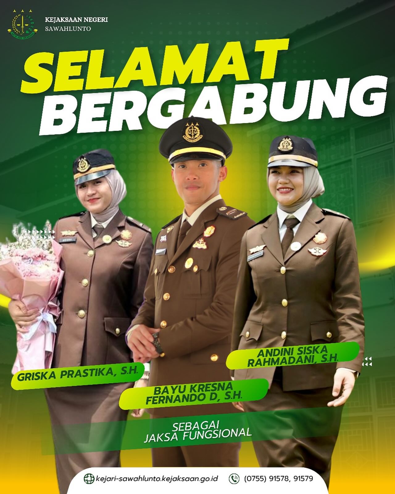 Keluarga Besar Kejaksaan Negeri Sawahlunto mengucapkan Selamat Datang dan Selamat Bergabung diKejaksaan Negeri Sawahlunto:1. Griska Prastika, S.H. (Jaksa Fungsional pada KejaksaanNegeri Sawahlunto)2. Andini Siska Rahmadani, S.H. (Jaksa Fungsional padaKejaksaan Negeri Sawahlunto)3. Bayu Kresna Fernando, S.H. (Jaksa Fungsional padaKejaksaan Negeri Sawahlunto) - from Instagram
