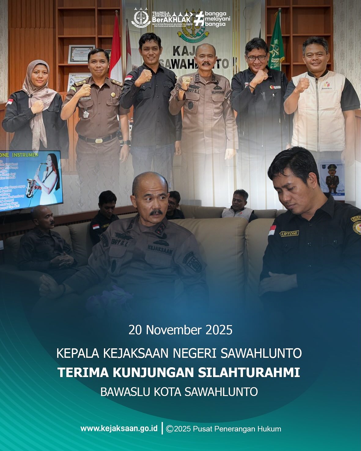 Bahwa pada Kamis tanggal 20 November 2025, sekira pukul 14.00 WIB bertempat di Kantor Kejaksaan Negeri Sawahlunto, Kepala Kejaksaan Negeri Sawahlunto, Bapak Eddy Samrah L, S.H., M.H., bersama dengan Kepala Seksi Bidang Tindak Pidana Umum, Bapak Adhi Putra Graha, S.H., menerima kunjungan dan silaturahmi dari Ketua Bawaslu Kota Sawahlunto beserta jajaran.Bahwa kunjungan tersebut dalam rangka meningkatkan sinergitas dalam melaksanakan tugas masing-masing dan menjaga profesionalitas serta integritas dalam melaksanakan tugas. - from Instagram