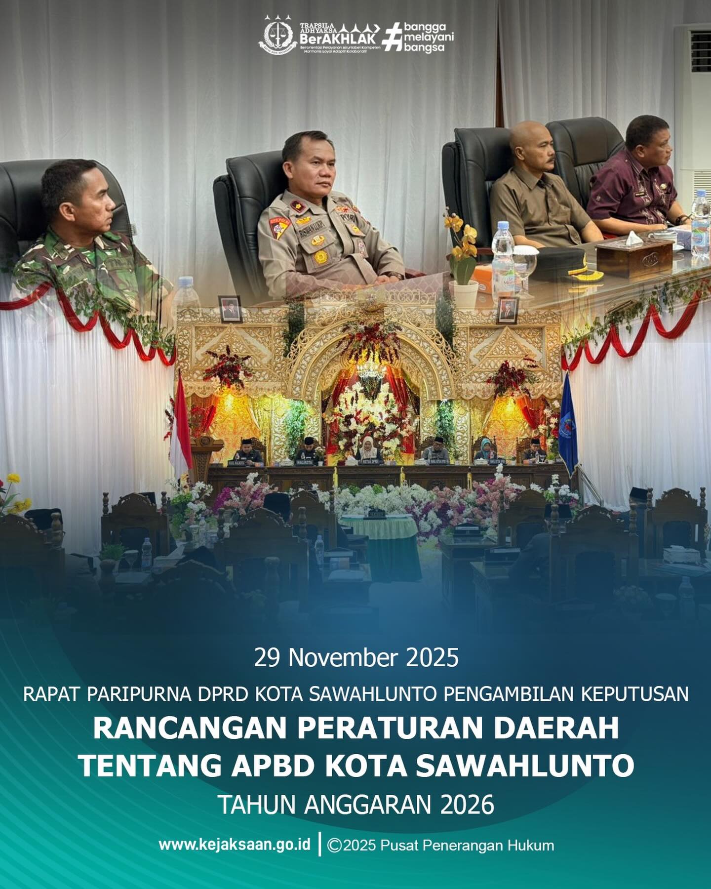 Bahwa pada Sabtu tanggal 29 November 2025, Pukul 14.00 Wib Bertempat di Ruang Rapat DPRD Kota Sawahlunto, Kepala Kejaksaan Negeri Sawahlunto, Bapak Eddy Samrah L, S.H., M.H., mengikuti Rapat Paripurna DPRD Kota Sawahlunto. Bahwa Penetapan Propemperda Tahun 2026 dan Penyampaian Jawaban/ Tanggapan Wali Kota Atas Pemandangan Umum Fraksi-Fraksi DPRD terhadap Pengambilan Keputusan Penyampaian Rancangan Peraturan Daerah tentang APBD Kota Sawahlunto Tahun Anggaran 2026. - from Instagram