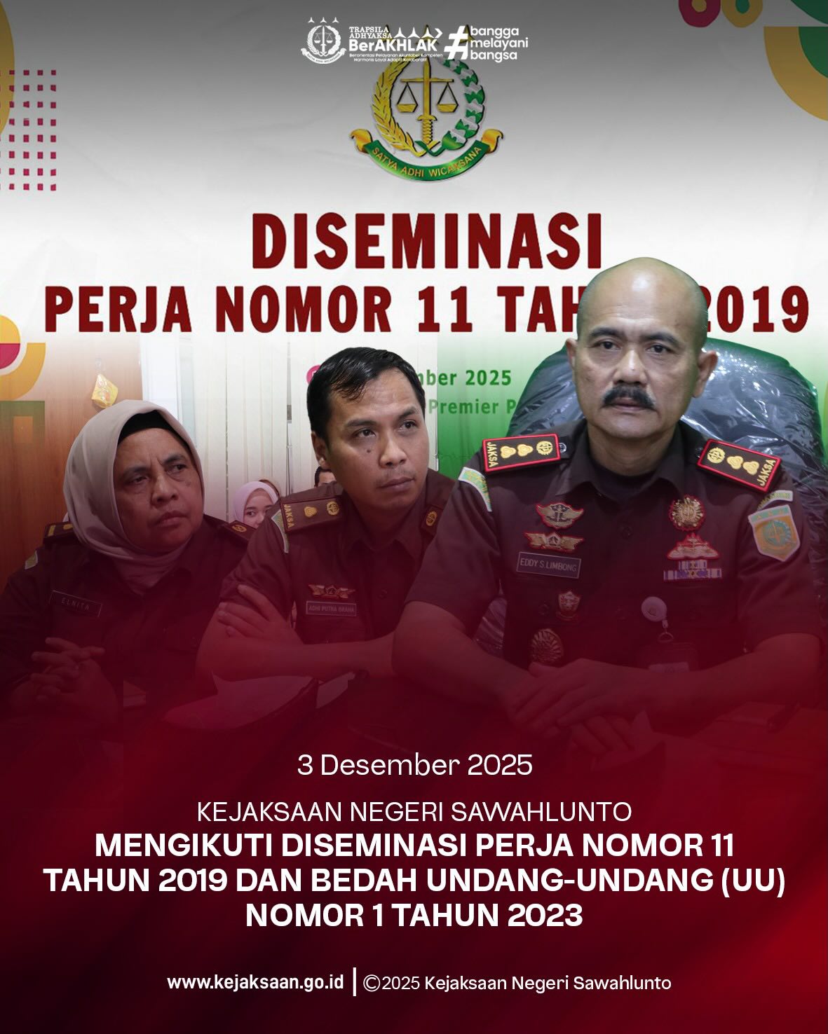 Bahwa pada Rabu, tanggal 3 Desember 2025, Pukul 14.00 Wib, bertempat di Ruang Video Conference Kantor Kejaksaan Negeri Sawahlunto, Kepala Kejaksaan Negeri Sawahlunto, Bapak Eddy Samrah L, S.H., M.H., Kepala Seksi Tindak Pidana Umum, Bapak Adhi Putra Graha, S.H., Kepala Sub Bagian Pembinaan, Ibu Elnita, S.H., bersama Para Kasubsi, Jaksa Fungsional dan Staff Kejaksaan Negeri Sawahlunto Mengikuti Diseminasi Perja Nomor 11 Tahun 2019 dan Bedah Undang-Undang (UU) Nomor 1 Tahun 2023 secara Daring.Bahwa Mendukung peningkatan kompetensi dan profesionalisme Aparat Penegak Hukum, Kejaksaan Tinggi Sumatera Barat menggelar Diseminasi Perja Nomor 11 Tahun 2019 tentang Manajemen Karier Pegawai Kejaksaan RI serta Bedah UU Nomor 1 Tahun 2023 tentang KUHP dan KUHAP.Kegiatan dilaksanakan secara luring dan daring pada 3–4 Desember 2025, diikuti oleh seluruh jajaran Kejaksaan Negeri dan Cabjari se-Sumatera Barat.Melalui kegiatan ini, diharapkan seluruh Jaksa semakin siap menghadapi penerapan KUHP dan KUHAP terbaru yang mulai berlaku tahun 2026, serta memahami manajemen karier yang profesional, transparan, dan berintegritas. - from Instagram