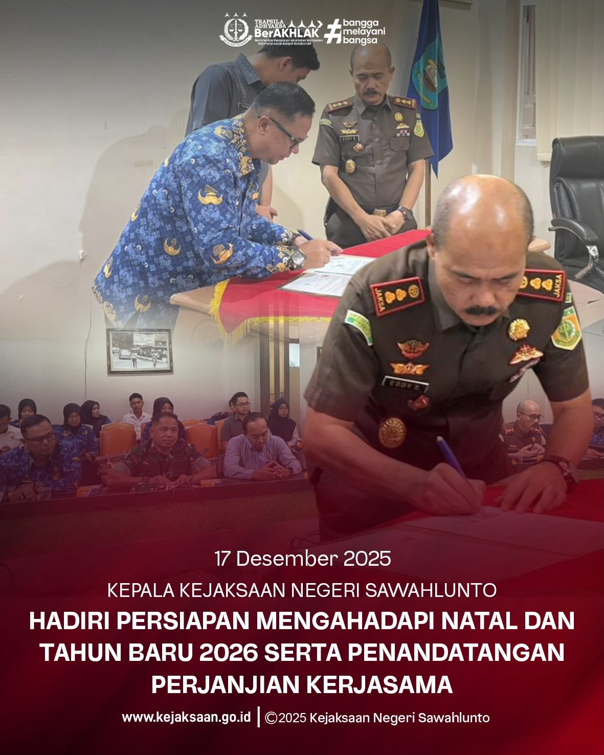 Bahwa pada Rabu tanggal 17 Desember 2025, Pukul 09.00 Wib, Bertempat di Ruang Rapat M. Yamin Balaikota Sawahlunto, Kepala Kejaksaan Negeri Sawahlunto, Bapak Eddy Samrah L, S.H., hadiri Persiapan Menghadapi Natal Tahun 2025 dan Tahun Baru 2026 serta Penandatanganan Perjanjian Kerjasama antara Dinas Sosial Pemberdayaan Masyarakat Desa, Pemberdayaan Perempuan dan Perlindungan Anak dengan Forkopimda dan Instansi Vertikal tentang Perlindungan dan Pemenuhan Hak Anak.Dalam rangka menghadapi perayaan Natal Tahun 2025 dan Tahun Baru 2026, dilaksanakan kegiatan persiapan dan koordinasi lintas instansi guna memastikan situasi keamanan, ketertiban, dan kenyamanan masyarakat tetap terjaga. Kegiatan ini menjadi langkah strategis untuk mengantisipasi berbagai potensi gangguan, meningkatkan kesiapsiagaan personel, serta memastikan seluruh rangkaian perayaan dapat berlangsung dengan aman, tertib, dan kondusif.Persiapan ini bertujuan untuk memperkuat koordinasi, menyamakan persepsi, serta menyusun langkah-langkah terpadu dalam memberikan pelayanan terbaik kepada masyarakat, khususnya dalam pengamanan tempat ibadah, pusat keramaian, jalur transportasi, dan fasilitas publik lainnya selama periode Natal dan Tahun Baru.Sejalan dengan hal tersebut, dilaksanakan pula penandatanganan kerja sama sebagai bentuk komitmen bersama dalam memperkuat sinergi antarinstansi. Penandatanganan kerja sama ini bertujuan untuk menjadi landasan koordinasi dan kolaborasi yang berkelanjutan, meningkatkan efektivitas pelaksanaan tugas, serta memperjelas peran dan tanggung jawab masing-masing pihak dalam mendukung stabilitas keamanan dan ketertiban masyarakat.Diharapkan melalui persiapan yang matang dan kerja sama yang solid, perayaan Natal Tahun 2025 dan Tahun Baru 2026 dapat berjalan dengan aman, damai, dan penuh kebersamaan, serta memberikan rasa aman dan nyaman bagi seluruh masyarakat. - from Instagram