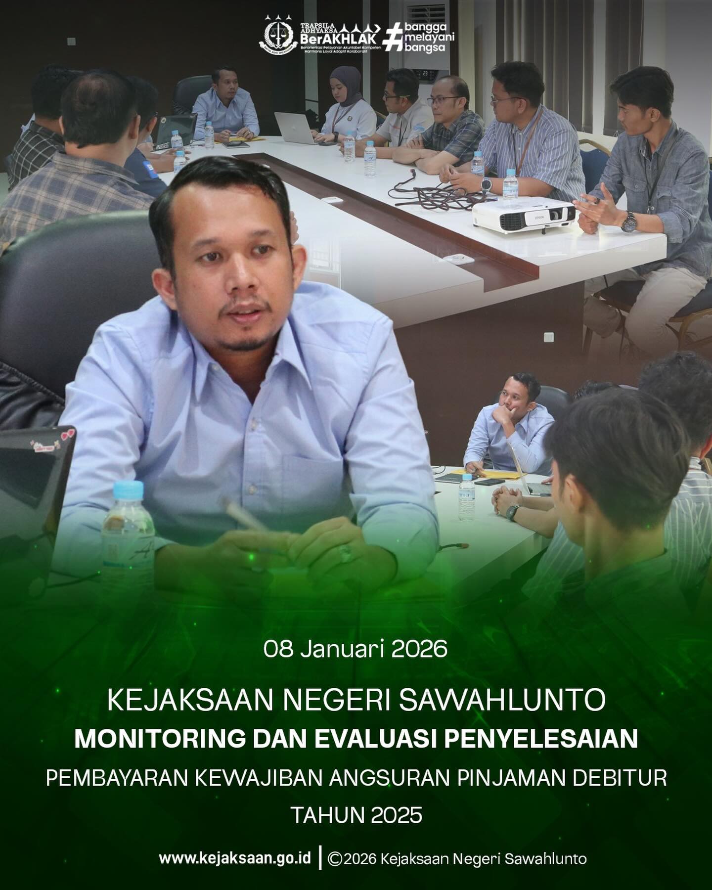 Bahwa pada Kamis tanggal 8 Januari 2026, Pukul 10.00 Wib, bertempat di Aula Kejaksaan Negeri Sawahlunto, Kepala Seksi Perdata dan Tata Usaha Negera, Bapak Didi Vinaldi Edwar, S.H., bersama Para Kasubsi, Jaksa Fungsional dan Staff Kejaksaan Negeri Sawahlunto, telah Melaksanakan Monitoring dan Evaluasi Penyelesaian Pembayaran Kewajiban Angsuran Pinjaman Debitur Tahun 2025 pada BRI Branch Office Sijunjung dan Batusangkar sesuai Surat Kuasa Khusus dari Bank Rakyat Indonesia Cabang Sijunjung dan Batusangkar.Kantor Jaksa Pengacara Negara pada Kejaksaan Negeri Sawahlunto melaksanakan kegiatan pertemuan bersama Pimpinan Cabang BRI Sijunjung dan Batusangkar beserta unit/bagian kredit terkait, dalam rangka monitoring dan evaluasi penyelesaian pembayaran kewajiban angsuran pinjaman debitur Tahun 2025.Kegiatan ini dilaksanakan berdasarkan Surat Kuasa Khusus dari Bank Rakyat Indonesia Cabang Sijunjung dan Batusangkar sebagai bentuk sinergi dan dukungan penegakan hukum perdata serta tata usaha negara, guna mewujudkan tertib administrasi dan kepastian hukum di bidang keuangan dan perbankan. - from Instagram