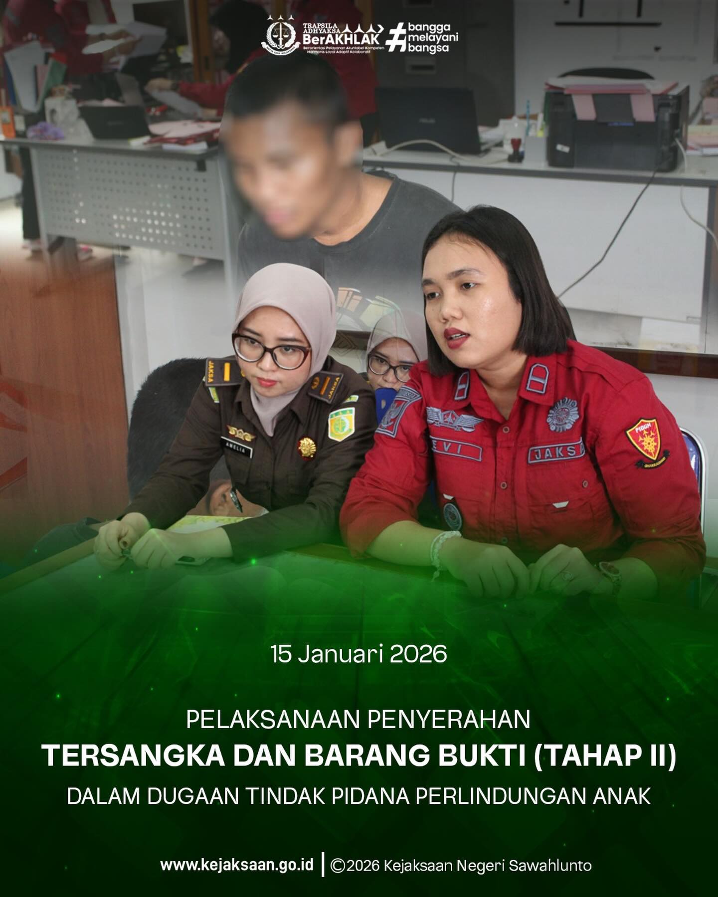 Bahwa pada Kamis tanggal 15 Januari 2026, Pukul 10.00 Wib, bertempat di Ruang Pemeriksaan Tahap II telah dilaksanakan Pelaksanaan Penyerahan Tersangka dan Barang Bukti (Tahap II) oleh Jaksa Penuntut Umum, Ibu Amelia Maharani Harley, S.H., dan Ibu Evi Ratna Evalinda, S.H., dalam Perkara Dugaan Tindak Pidana Perlindungan Anak. - from Instagram