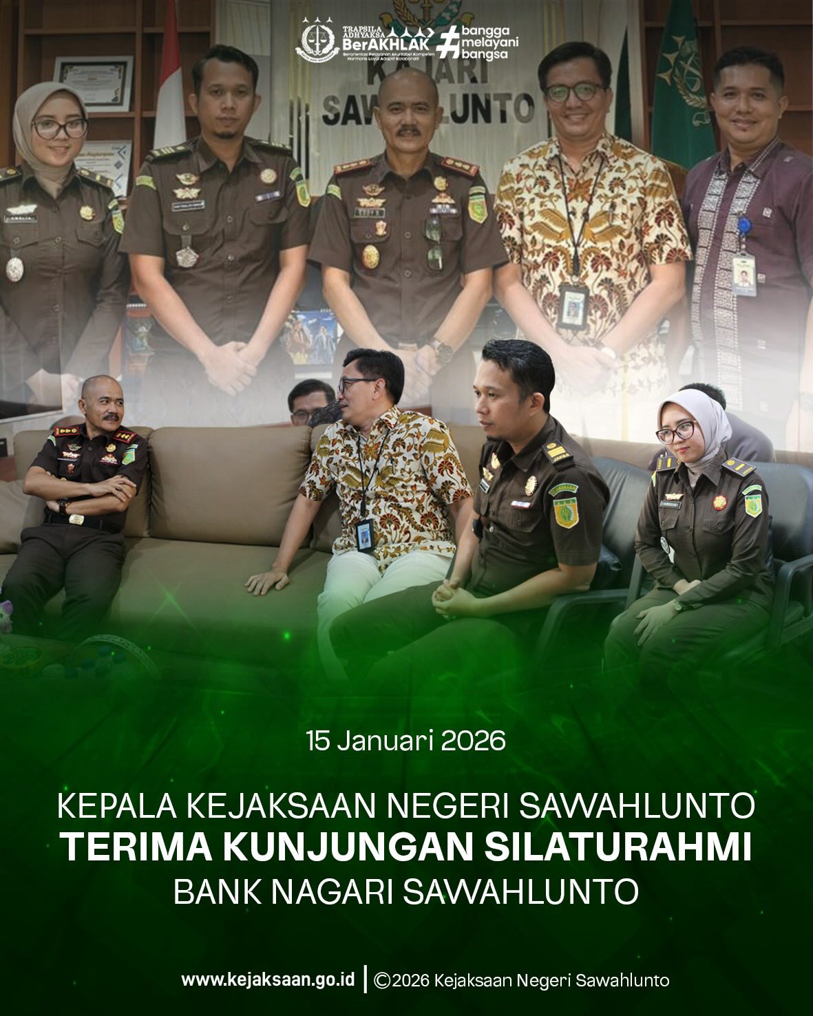 Bahwa pada Kamis tanggal 15 Januari 2026, Pukul 12.30 Wib, Bertempat di Ruang Kantor Kejaksaan Negeri Sawahlunto, Kepala Kejaksaan Negeri Sawahlunto, Bapak Eddy Samrah L, S.H., M.H., bersama Kepala Seksi Perdata dan Tata Usaha, Bapak Didi Vinaldi Edwar, S.H., dan Kasubsi Perdata dan Tata usaha, Ibu Amelia Maharani Harley, S.H., Terima Kunjungan Silaturahmi Bank Nagari Sawahlunto. Membahas persiapan kerja sama yang akan dituangkan dalam Nota Kesepahaman (MoU). Kunjungan ini menjadi momentum awal untuk mempererat hubungan kelembagaan serta membangun sinergi yang berkelanjutan antara Kejaksaan Negeri Sawahlunto dan Bank Nagari dalam mendukung pelaksanaan tugas dan fungsi masing-masing. Melalui rencana kerja sama ini, diharapkan terwujud kolaborasi yang efektif, transparan, dan akuntabel guna menunjang peningkatan kualitas pelayanan publik serta tata kelola yang baik di wilayah Kota Sawahlunto. - from Instagram